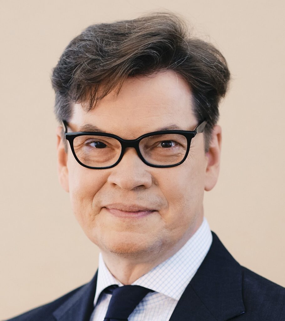 Leonore Gewessler, BA